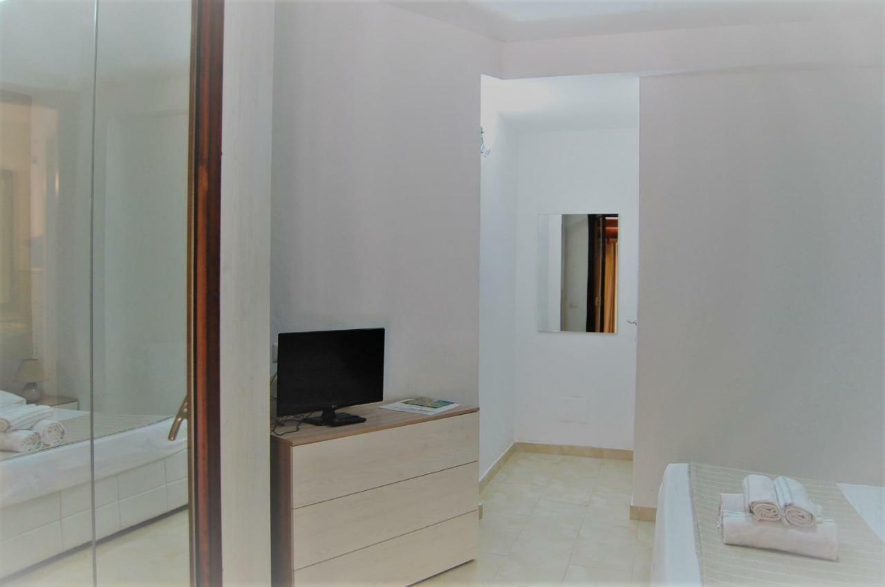 I Lentischi Aparthotel Villasimius Exterior foto